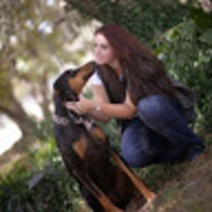 Meet your Posher, Courtney